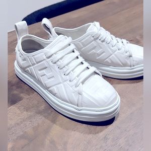 Fendi White Leather FF embossed platform sneakers